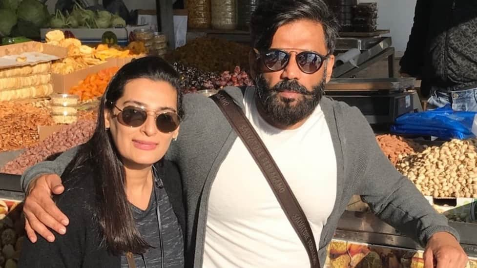 Suniel Shetty wish his 'beautiful forever' wife Mana Shetty on their ...