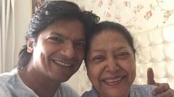 Singer Shaan's mother passes away