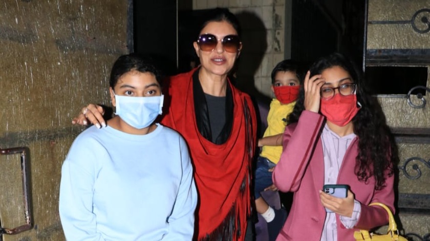 Sushmita Sen adopts a son; poses with him, Renee and Alisah for a family pic