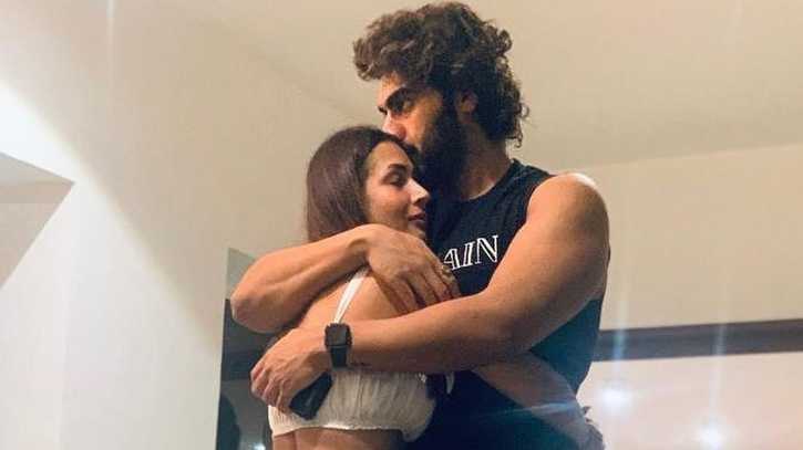 Malaika shares loved-up snap with Arjun Kapoor on Valentine’s Day; latter talks about being a ‘public couple’