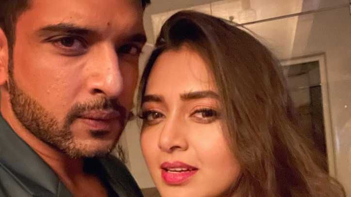 Karan Kundrra tells Tejasswi Prakash 'I think my dad has a crush on you,' reveals he asked the actor to buy chappals for her