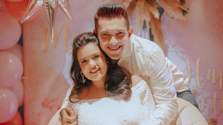 Aditya Narayan and wife Shweta welcome a baby girl, singer shares the good news