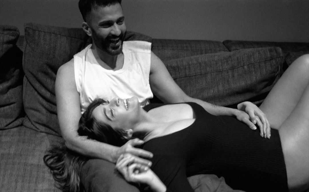 Sonam Kapoor and Anand Ahuja announce their pregnancy with a breathtaking photoshoot; actress looks radiant