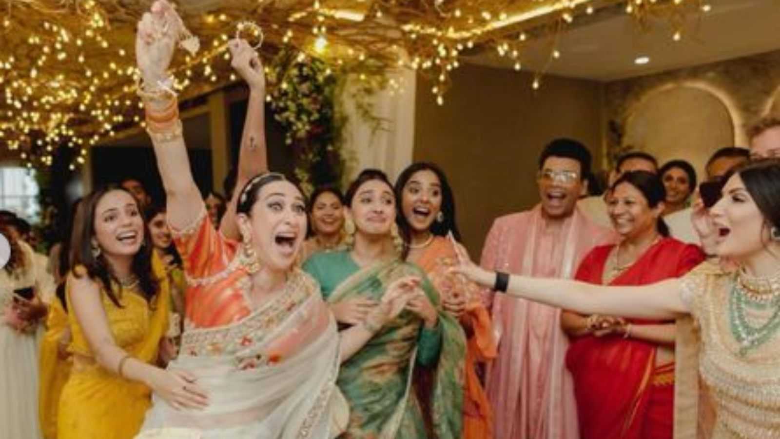 रणबीर कपूर के बाद अब फिर से क्या शादी करने जा रही हैं करिश्मा कपूर! ऐसे दिया हिंट