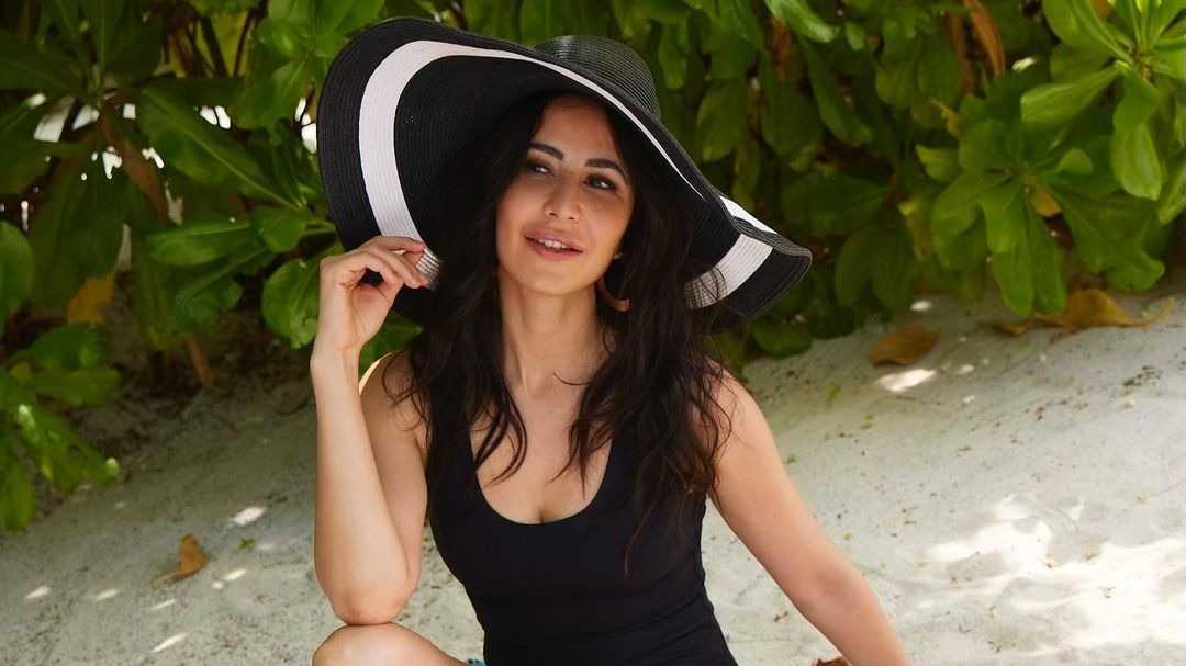 Katrina Kaif drops yet another snap from her exotic vacation with husband Vicky Kaushal; poses in a black swimsuit