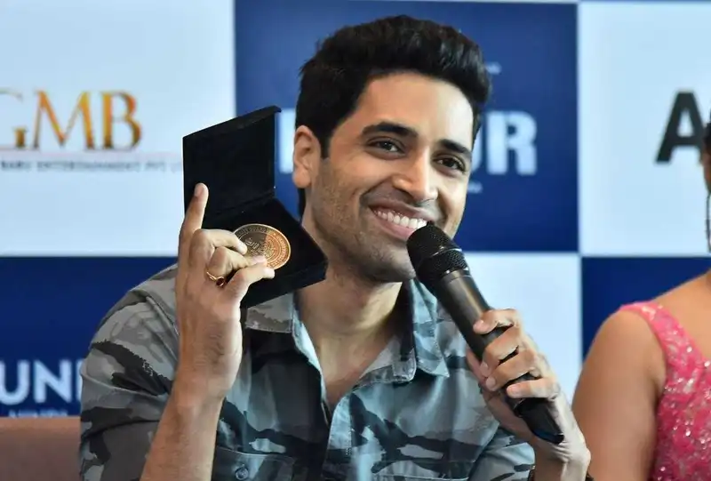 Major's Adivi Sesh says medal bestowed on him by Black Cat Commandos bigger than Oscar