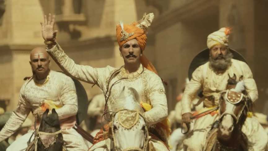 ‘सम्राट पृथ्वीराज’ रिव्यू: अक्षय कुमार की फिल्म हिंदू सम्राट जोर तो लगाती है, मगर भरपूर असर नहीं कर पाती