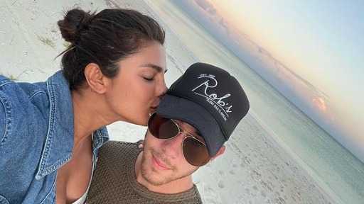 Priyanka Chopra & Nick Jonas' beach getaway at Turks and Caicos will make you want to go on a vacay