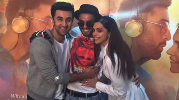 When Ranbir Kapoor said he wants to be the favourite actor of Ranveer Singh and Deepika Padukone's 'awesome babies'