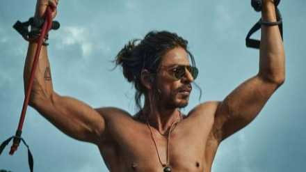 Brahmastra: Shah Rukh Khan to play a scientist in the movie? Fans claim actor made an appearance in the teaser