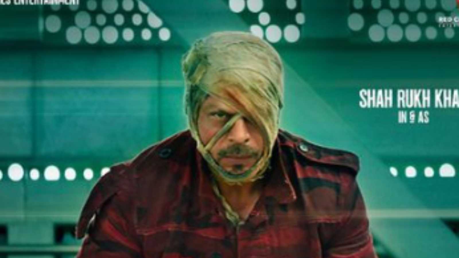 Fans go berserk as Shah Rukh Khan's Jawan teaser plays ahead of Ek Villian Returns; Will he be the one to save Bollywood?
