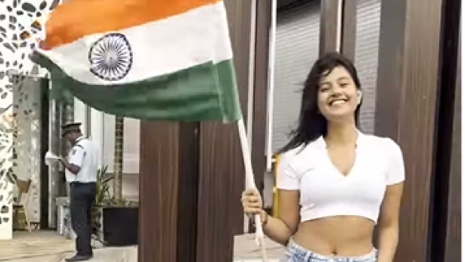 'This is disrespect of Indian flag' : Anjali Arora gets brutally trolled for her choice of outfit while waving the National Flag