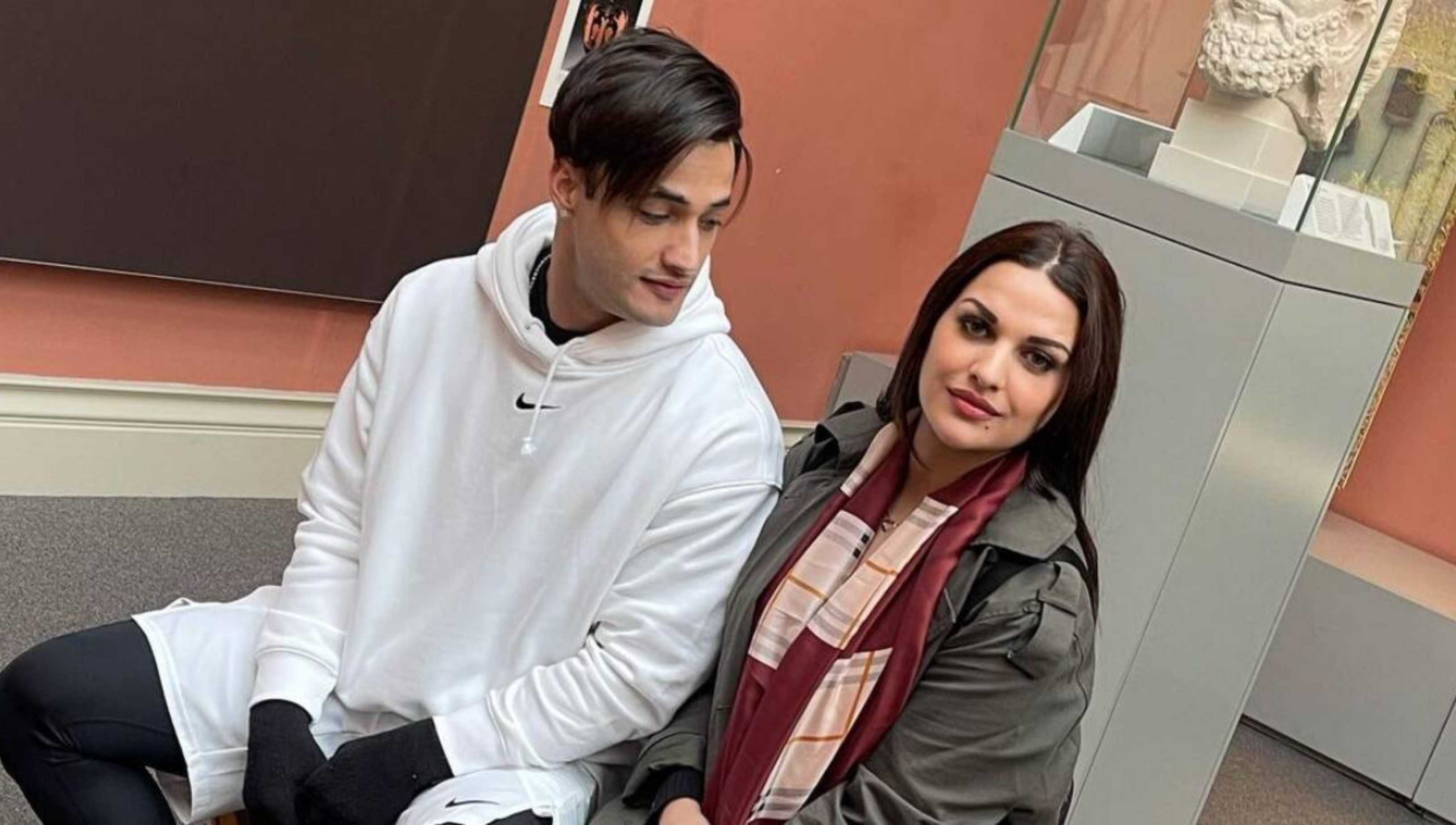 After Asim Riaz, his GF Himanshi Khurana shares cryptic post about silence; is she talking about Salman Khan too?