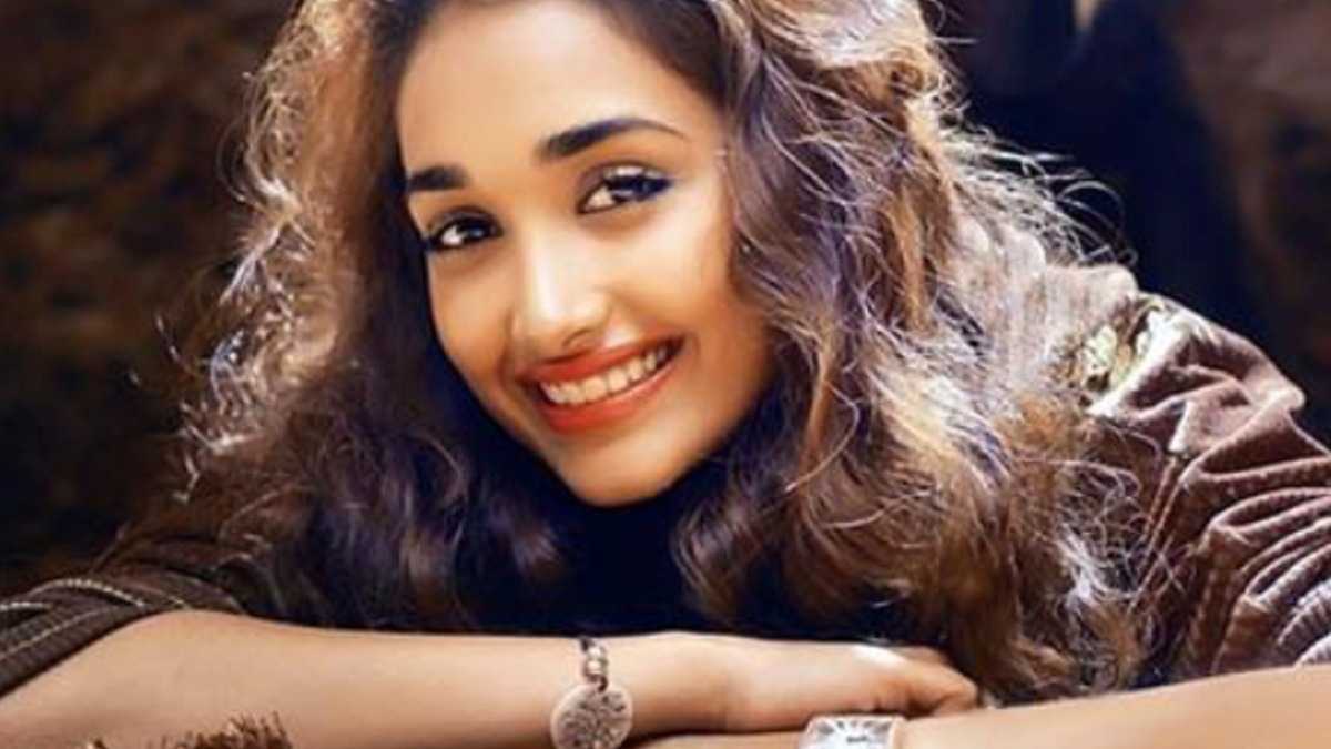 Late Jiah Khan's mother claims Mumbai Police & CBI have no legal evidence of suicide: "Sooraj responsible for killing my daughter"