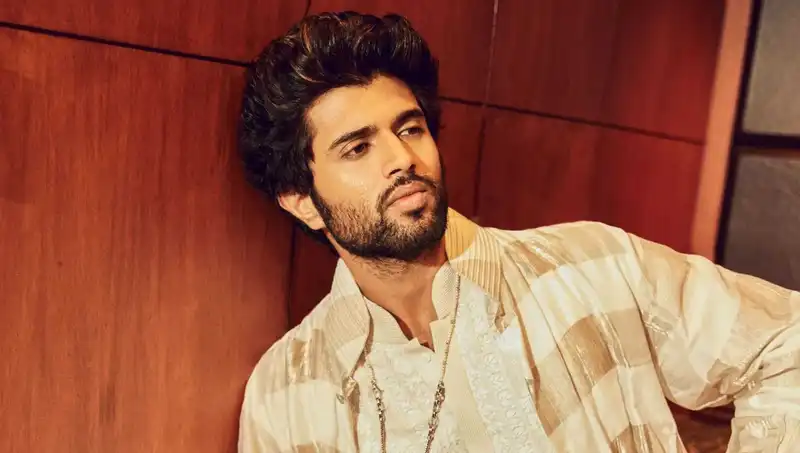 ‘Vijay Deverakonda you have become arrogant’, says Mumbai theatre owner; blames Liger star for impacting bookings