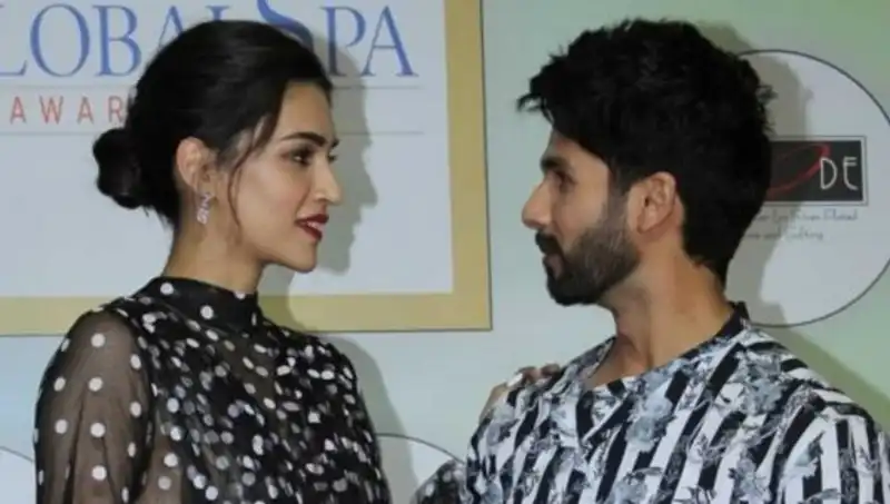 Kriti Sanon and Shahid Kapoor starrer rom com shelved due to latter’s hiked fee? Here’s what we know