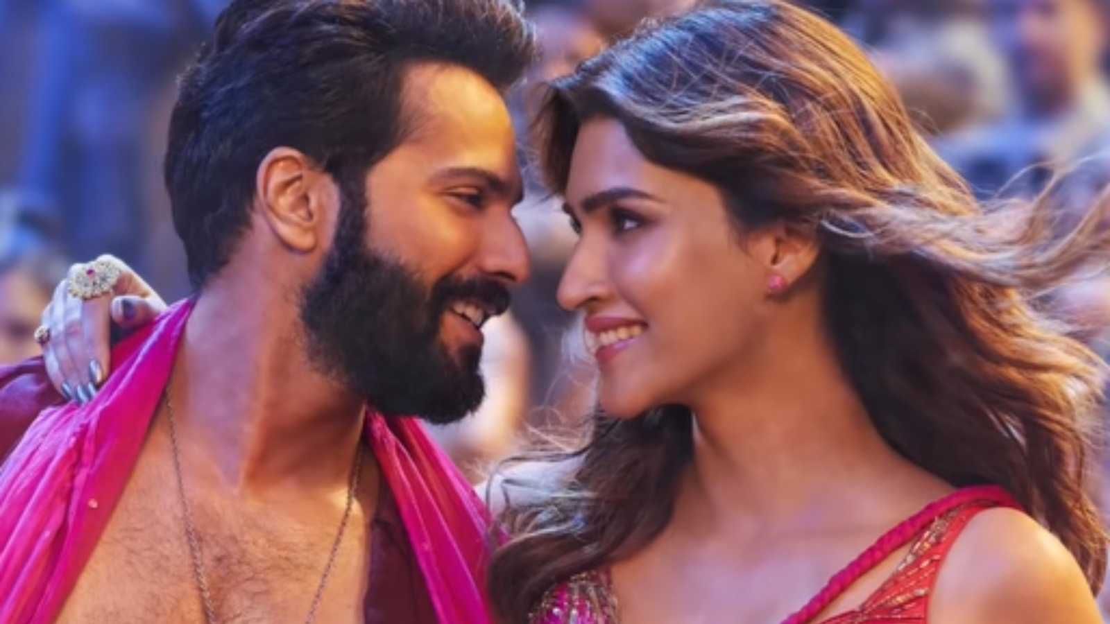 Bhediya Song Thumkeshwari Varun Dhawan And Kriti Sanon Set The Screen On Fire But This Stree Is