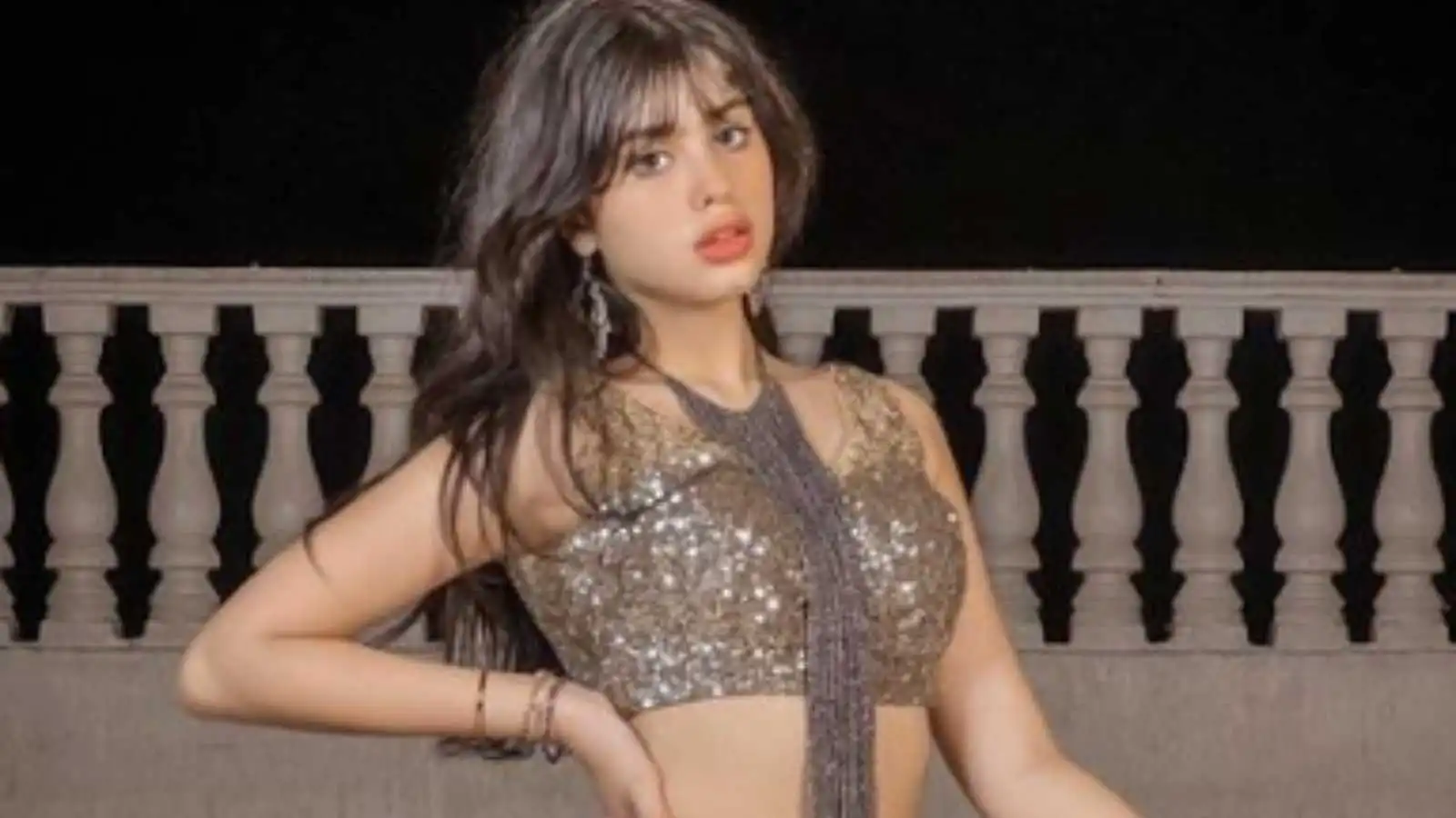 Wow! This latest photoshoot of Uri actress Riva Arora will make your jaws  drop