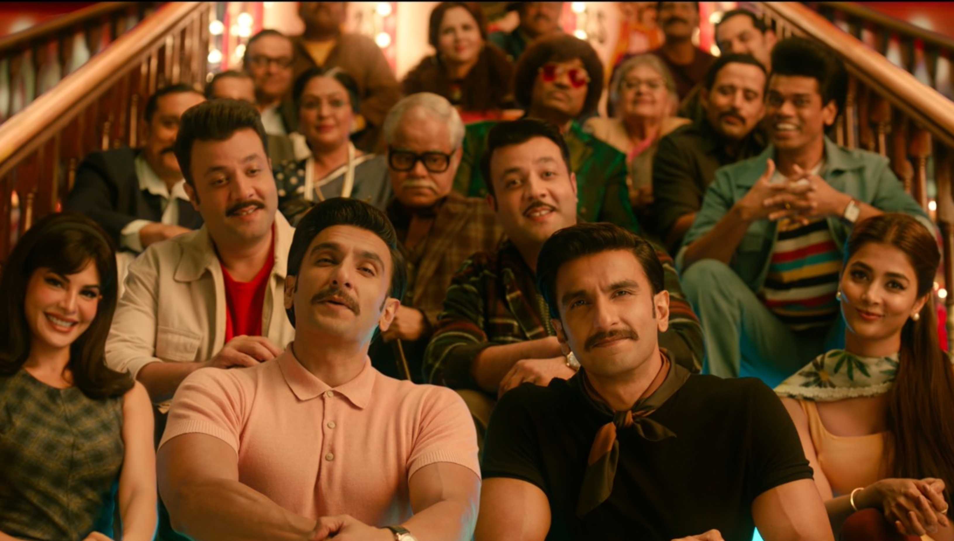 सर्कस: रणवीर सिंह स्टारर फिल्म का पहला टीज़र, रोहित शेट्टी के सब फेवरेट हैं फिल्म में