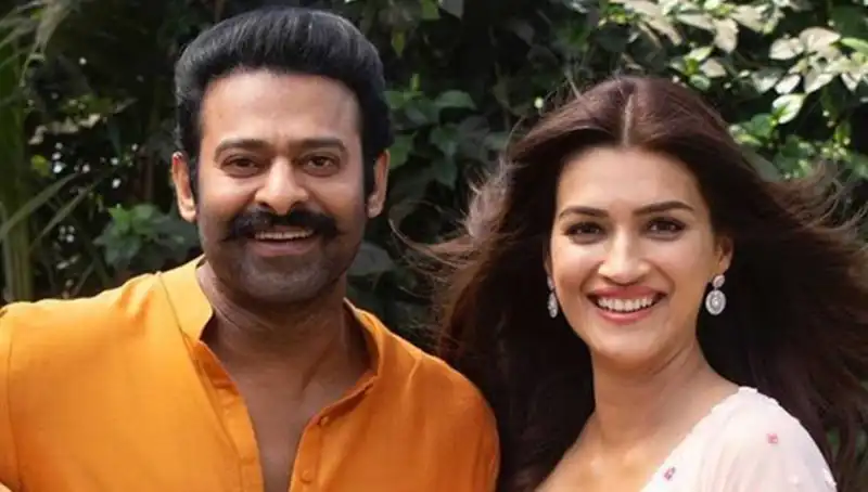 Adipurush stars Kriti Sanon and Prabhas are not actually dating? THIS actor started the rumor