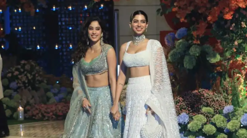 ‘Itna fancy dress’: Janhvi & Khushi Kapoor get trolled for overdressing at Anant Ambani-Radhika Merchant's engagement