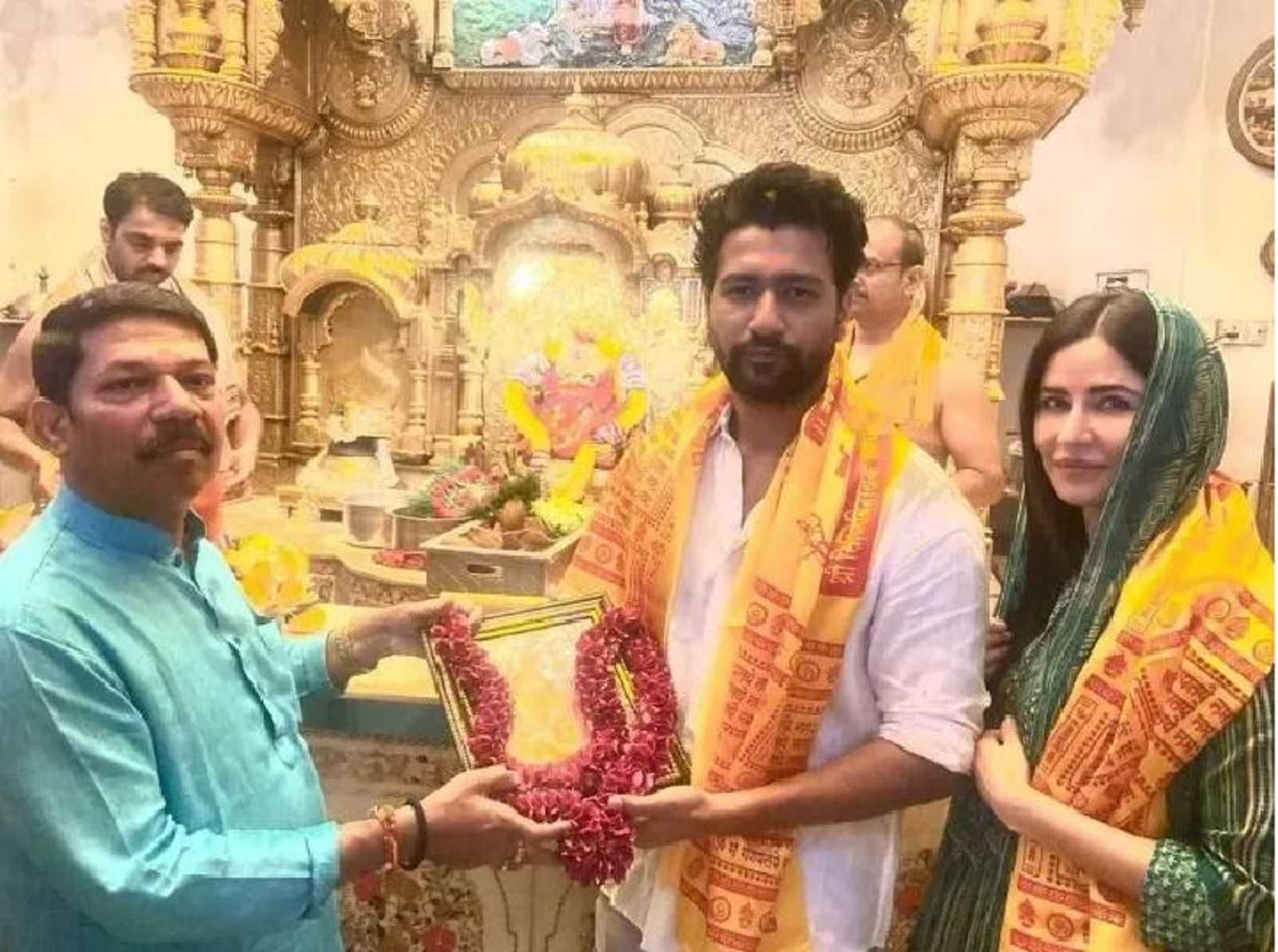 After Anushka-Virat, Katrina Kaif and Vicky Kaushal seek holy blessings, visit Siddhivinayak temple