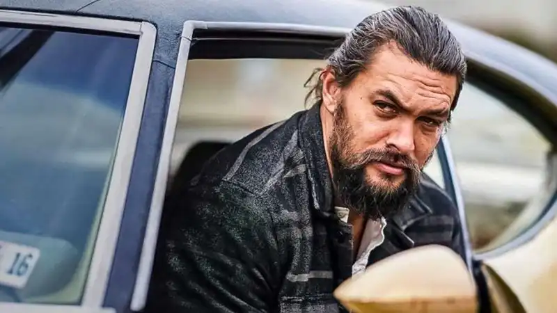 Jason Momoa: The Aquaman turned shark maestro in discovery's upcoming shark week!