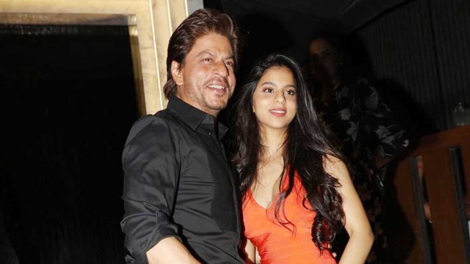 बेटी सुहाना के साथ फिल्म करेंगे शाहरुख खान, सामने आई धांसू डिटेल्स!