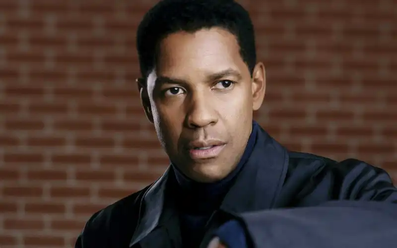 <p>Denzel Washington (Source: Wallpaper Abyss)</p>