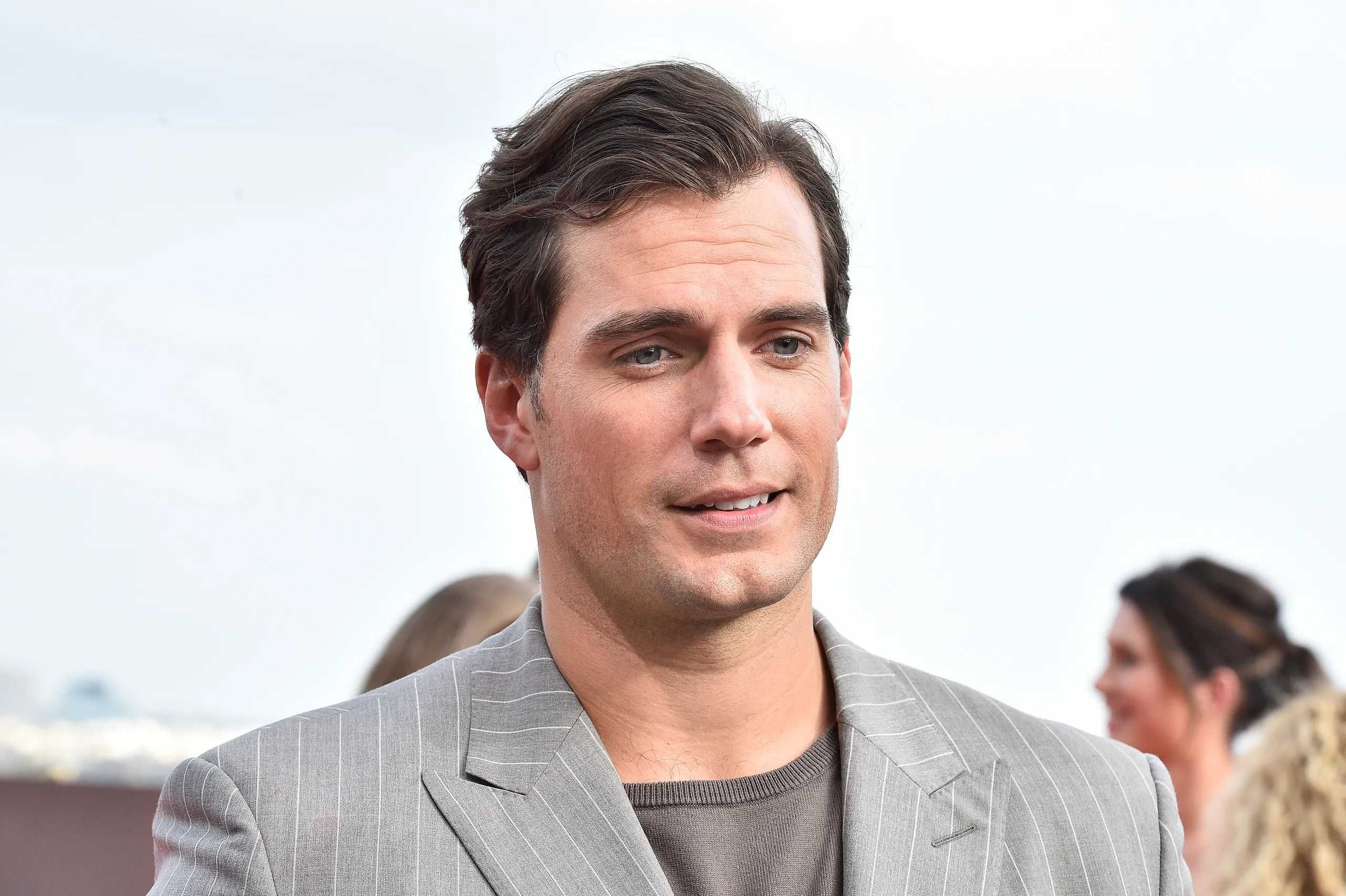 Henry Cavill Confirms Return as Superman, But With a Twist? 