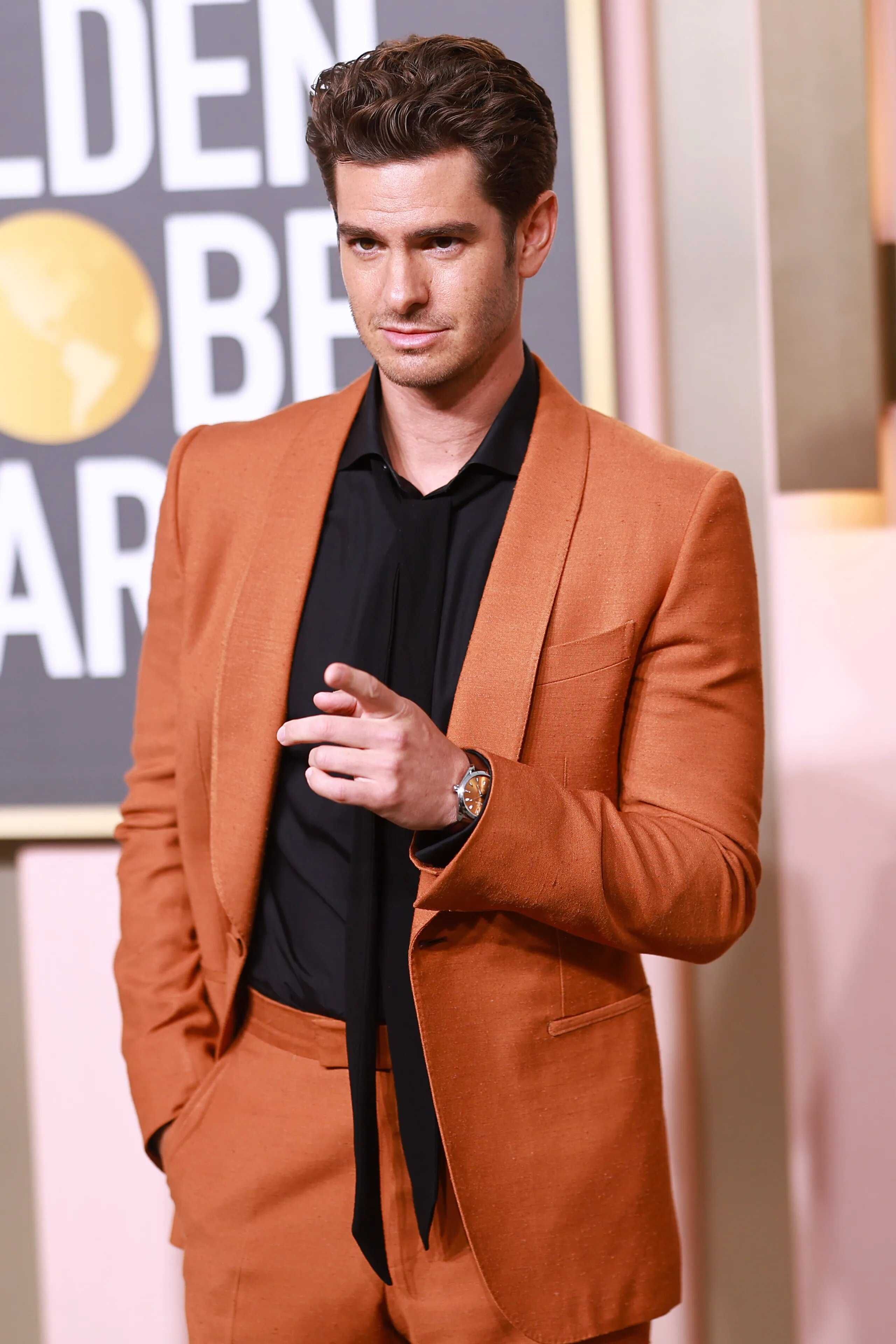 Andrew garfield orange suit