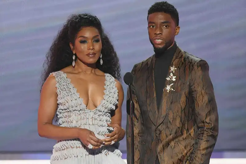 Angela Bassett and Chadwick Boseman (Source: People)