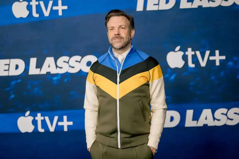 Jason Sudeikis (Source: InStyle)