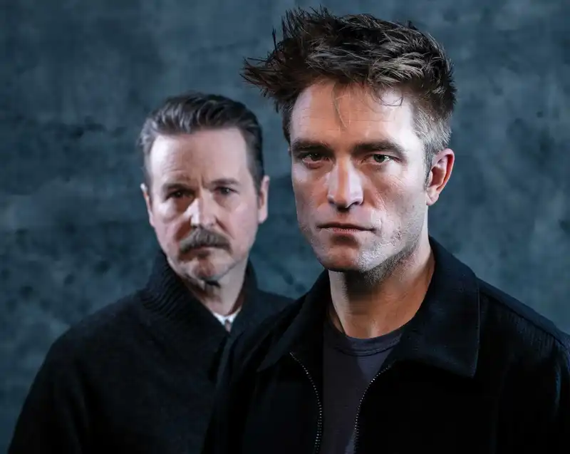 <p>Matt Reeves and Robert Pattinson (Source: Los Angeles Times)</p>