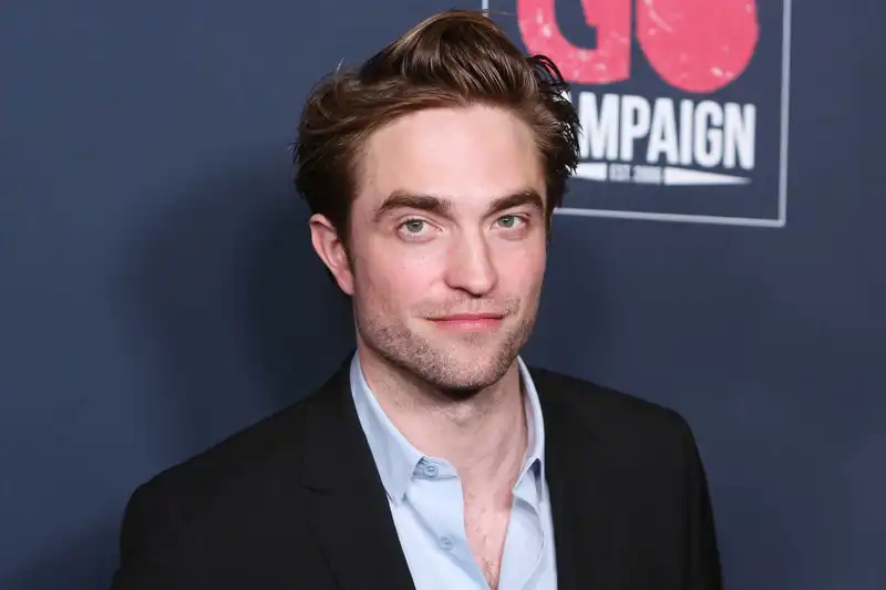 <p>Robert Pattinson (Source: Evening Standard)</p>