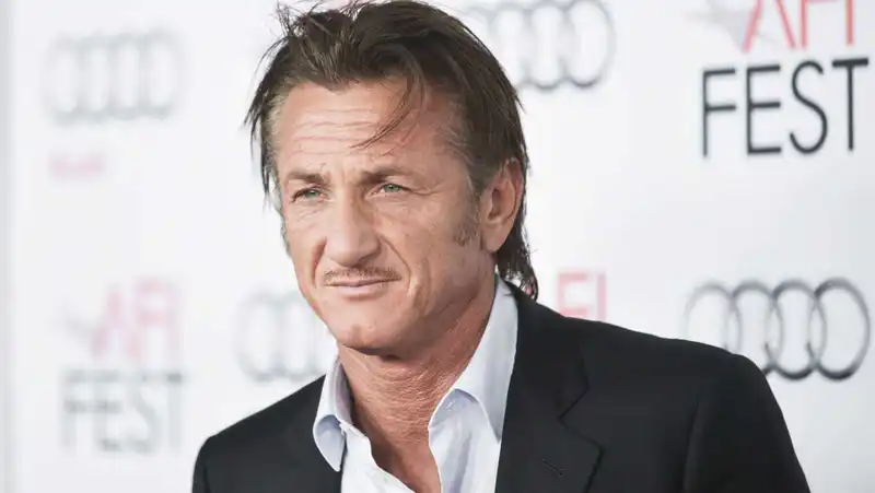 <p>Sean Penn</p>