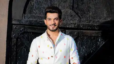 Arjun Bijlani turns 42: Shilpa Shetty, Nia Sharma, Aly Goni extend birthday wishes | Check out videos from his b'day celebrations