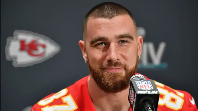 <p>Travis Kelce</p>
<p></p>