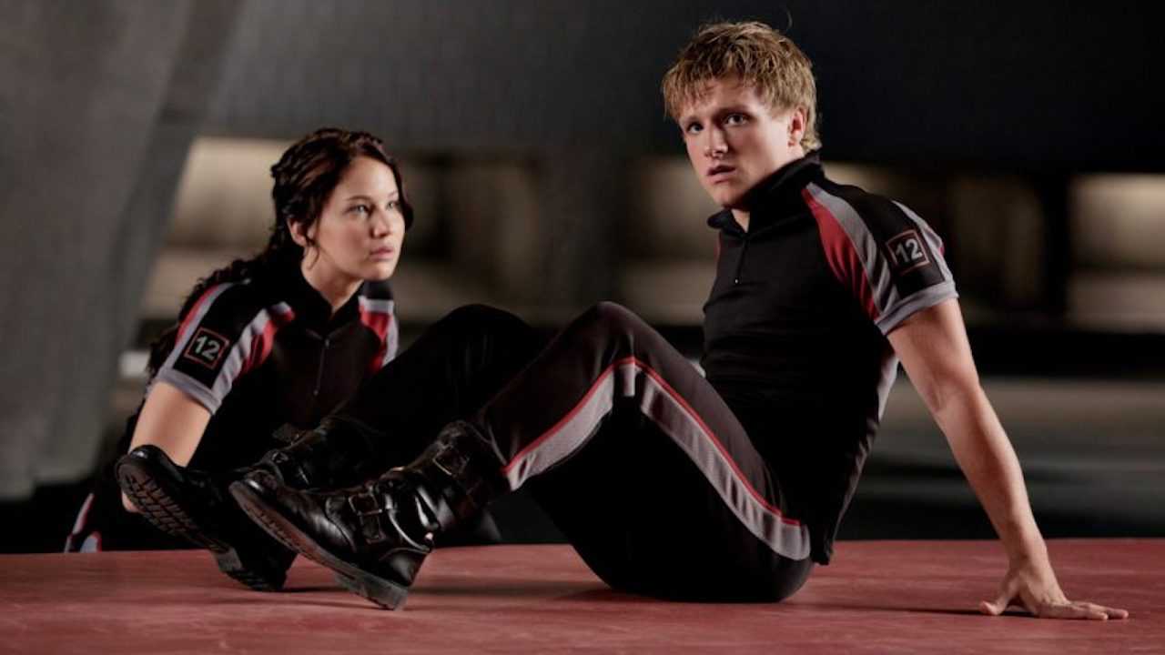 Jennifer Lawrence and Josh Hutcherson (Source: Cinemablend)