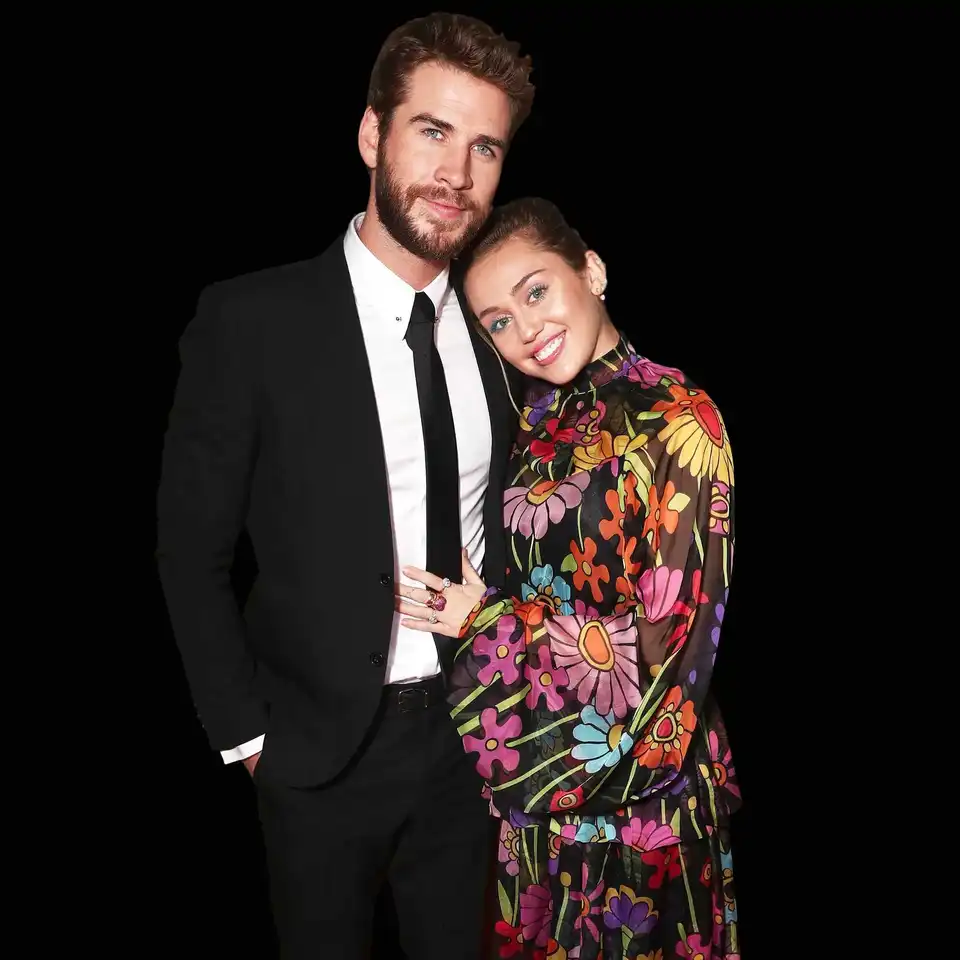 Liam Hemsworth and Miley Cyrus (Source: Vogue)