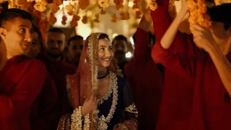 A still from Mahira Khan's wedding video