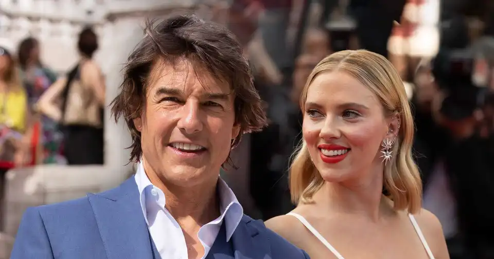 Tom Cruise and Scarlett Johansson (Source: Metro)