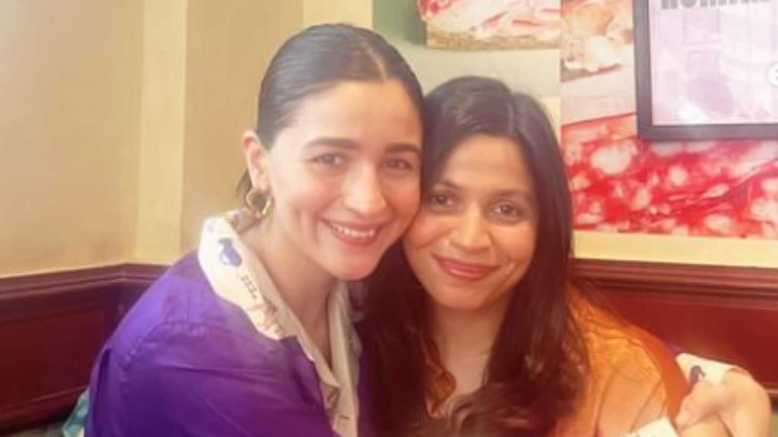 Alia Bhatt and Shaheen Bhatt