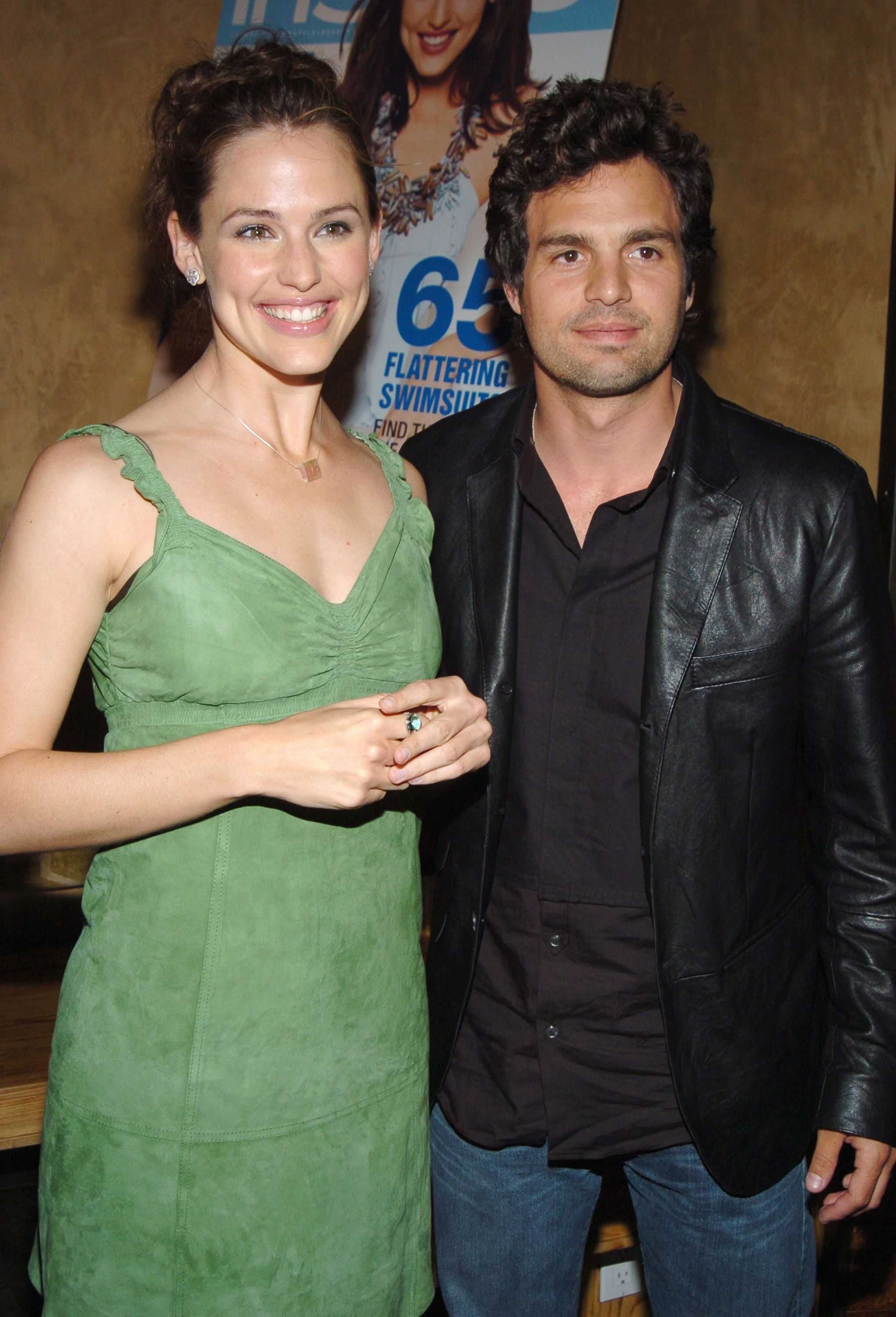 Jennifer Garner & Mark Ruffalo Reignited 13 Going On 30 Magic In The ...