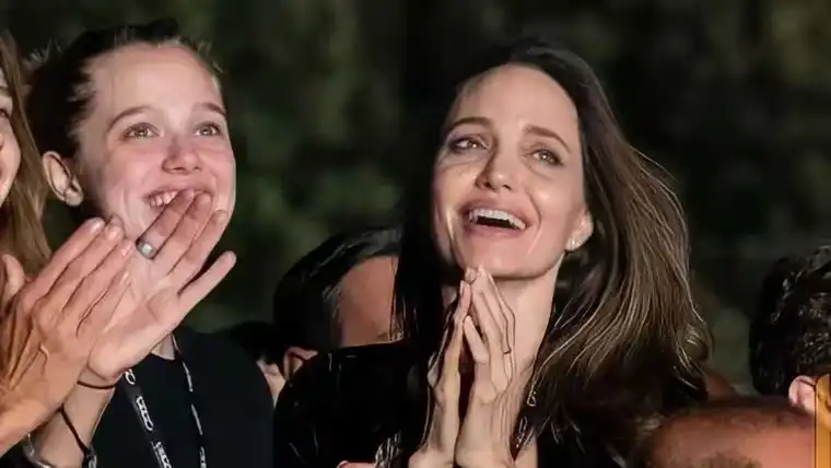 Shiloh Jolie-Pitt and Angelina Jolie (Source: Wion)