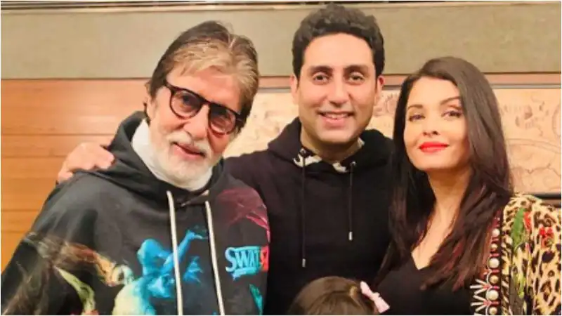 Aishwarya Rai Bachchan with Abhishek Bachchan and Amitabh Bachchan