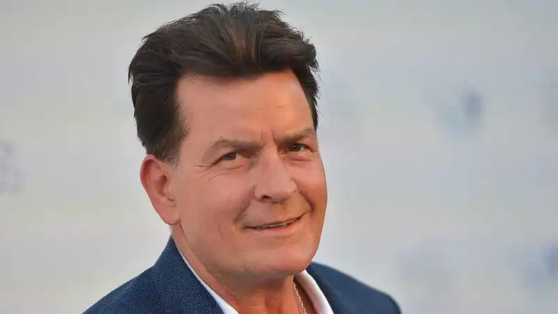 Charlie Sheen (Source: Fox)