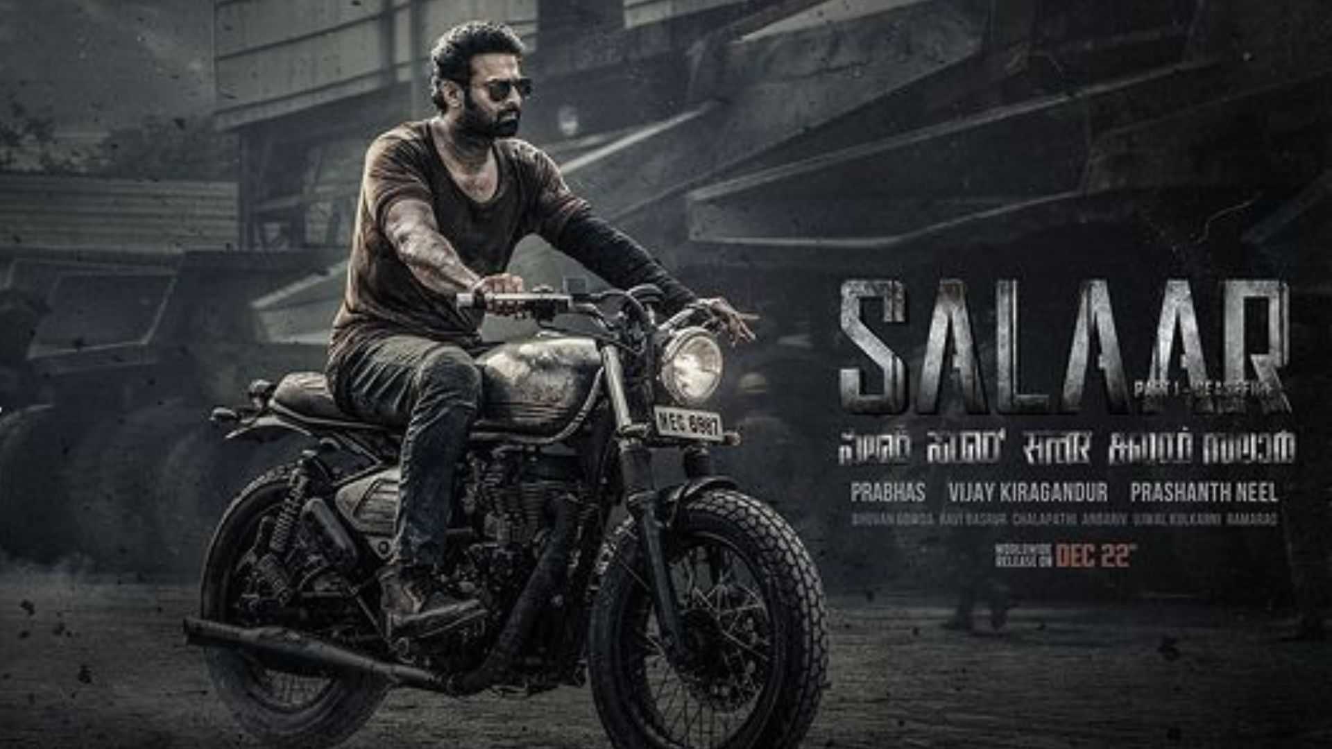 Salaar Movie Review: केजीएफ डायरेक्टर ने कराई प्रभास की दमदार वापसी, रोंगटे खड़ी करती है फिल्म