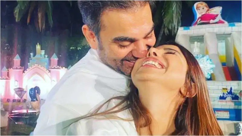 'You light up my life': Arbaaz Khan pens a sweet note on wifey Sshura Khan's birthday