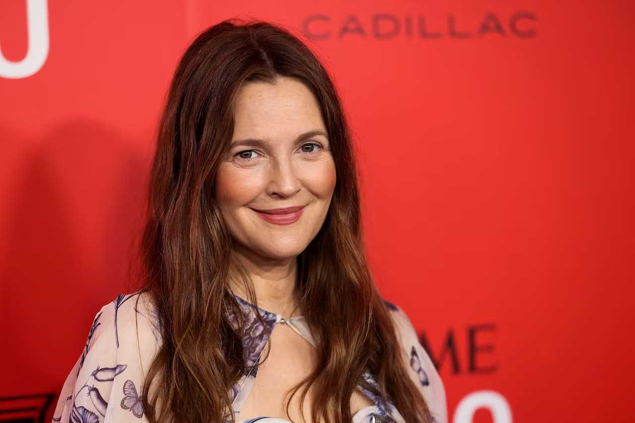 The Facts of Life stars renunited for Drew Barrymore's 49th birthday and she couldn't keep calm